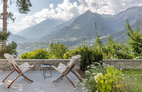 Schenna Apartment | Michael Am Waal