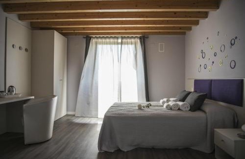 Lonato del Garda Bed & Breakfast | Michela BB & Relais
