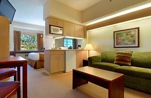 East Bloomington Hotel | Microtel Inn & Suites by Wyndham Bloomington/Minneapolis