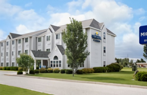 Clear Lake Hotel | Microtel Inn and Suites Clear Lake