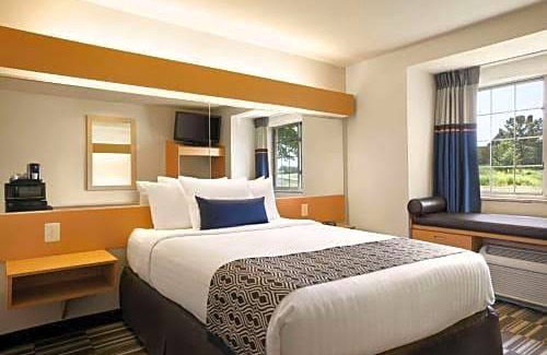 Culpeper Hotel | Microtel Inn & Suites by Wyndham Culpeper
