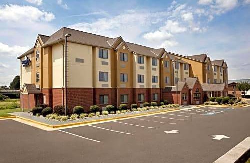 Culpeper Hotel | Microtel Inn & Suites by Wyndham Culpeper