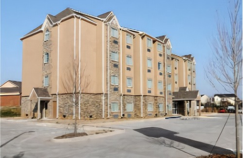 Cambridge Hotel | Microtel Inn & Suites by Wyndham Cambridge