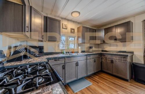 Lake Ozark House | Mid-Century Cabin