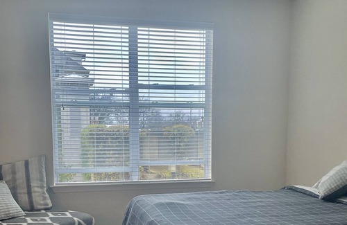 Westside Condo | midtown modern 2b/2b condo w/ patio minutes from Atlantic Station/Mercedes Benz