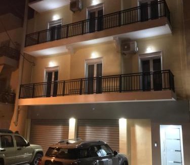 Nea Alikarnassos Apartment | Midway Point Apts