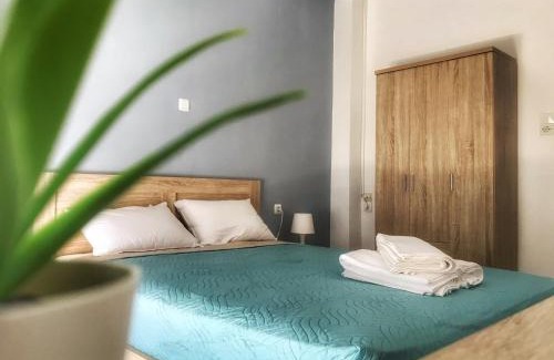 Nea Alikarnassos Apartment | Midway Point Apts
