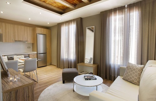 la Vila de Gracia Apartment | Milà Apartamentos Barcelona