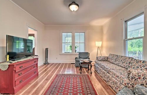 Millburn House | Millburn House with Deck - Walk to NYC Transit!