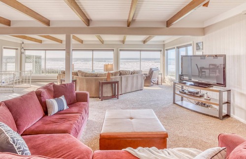 Lincoln Beach House | Million Dollar View