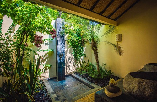 Tulamben Hotel | Minabali Bunga'lo