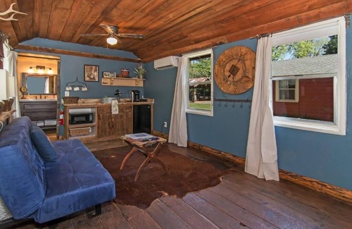 Foresthill Cabin | Miners Camp