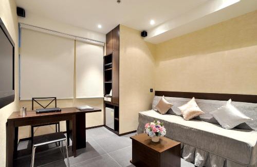 Wan Chai Hotel | Mingle With The Star