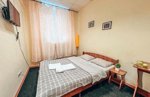 Lypky House | Mini Hotel near Arena City