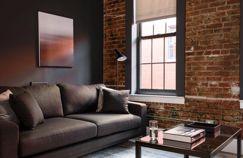 Near Southside Apartment | Mins to Downtown, Ballpark, Arch | Free Parking + W&D | Zencity at Bordeaux