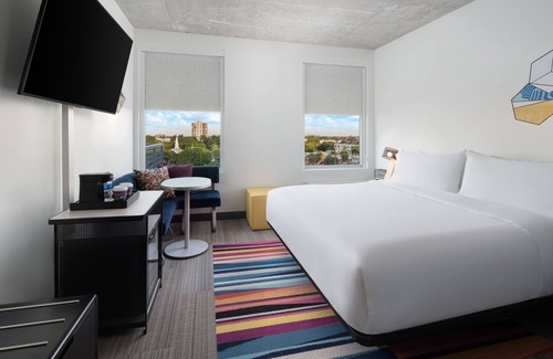 Marina District Hotel | Minutes from Atlantic Avenue with Pool, Pet Friendly