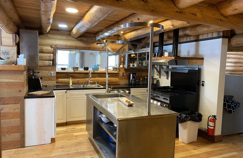Georgetown House | Minutes from Georgetown Lake and Discovery Ski Resort