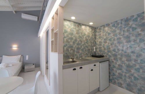 Agrilia House | Mirsini Studios & Apartments