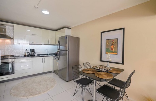 Kaleici Apartment | Missafir Chic Flat Near Hadrian s Gate