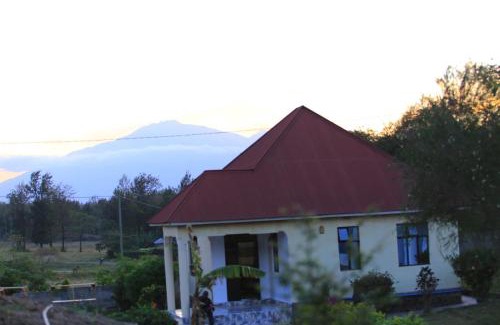 Arusha Bed & Breakfast | Mlangoni Cottages