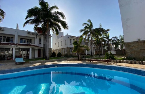 Mombasa Villa | MNAZI BEACHFRONT VILLA IN NYALI MOMBASA - Swimming Pool, Bathtub, 4Beds, Wi-Fi & Parking
