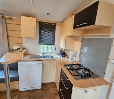 La Boissiere-de-Montaigu House | Mobil Home EDEN1 en Vendée 6 pers 3ch
