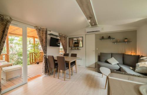 Canet-Plage House | Mobil Home les pieds dans l'eau