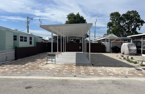 Key Largo RV Rental | Mobile Home - RV LOT Calusa Campground