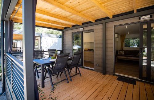 Biograd na Moru Resort | Mobile Homes & Bungalows Ljutić