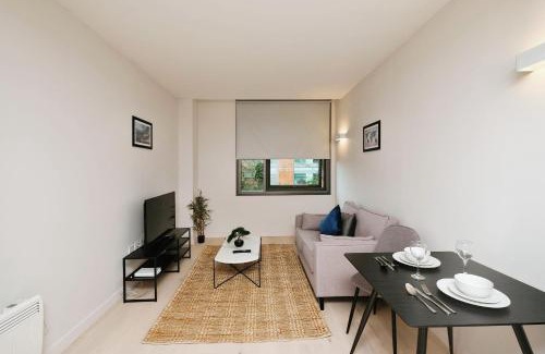 Bracknell Apartment | Modern 1 Bed Apt Bracknell- with parking