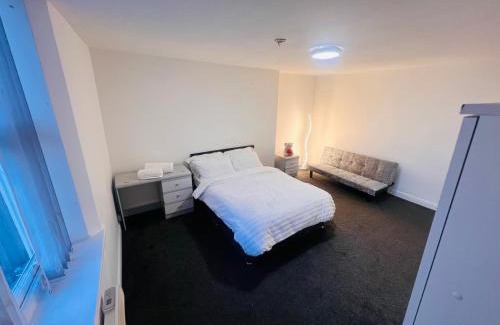 Ilkeston Apartment | Modern 2 bed Apartment