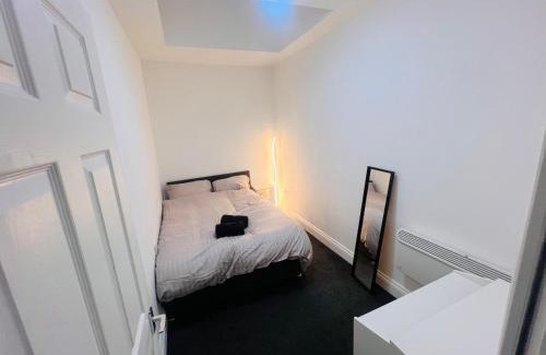 Ilkeston Apartment | Modern 2 bed Apartment