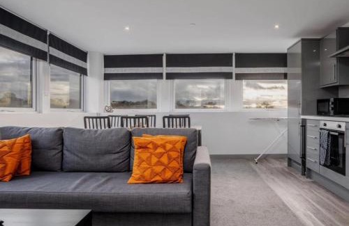 Yeadon Apartment | Modern 2-Bed Flat in Leeds by Brookland Stays Serviced Short Lets with Free WiFi