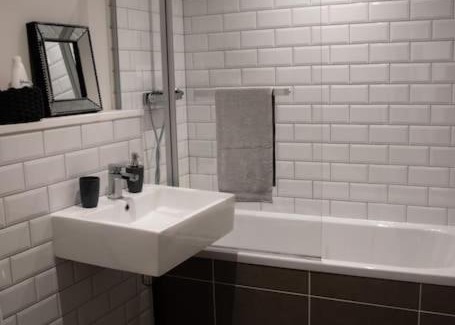 Cartworth Apartment | Modern 2 bed in a beautiful location of Holmfirth!