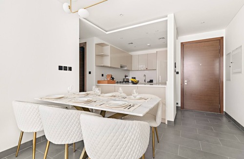 Nad Al Sheba Apartment | Modern 2 BR with Pool View in Sobha Hartland