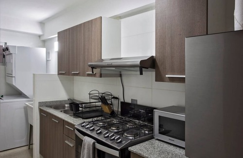 Campo Alegre Apartment | Modern 2BR In La Cresta