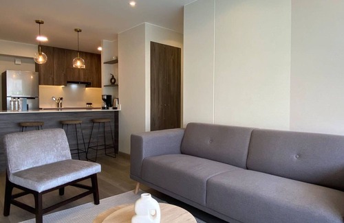 San Isidro Centro Financiero Apartment | Modern 2BR With Balcony in San Isidro