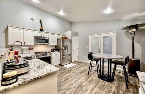 Las Cruces House | Modern 3Br Home away from home