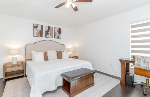 Westridge Villa | Modern 3BR Villa with Heated Pool & BBQ 14mi to Disney