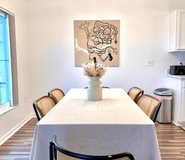 Westridge Villa | Modern 3BR Villa with Heated Pool & BBQ 14mi to Disney