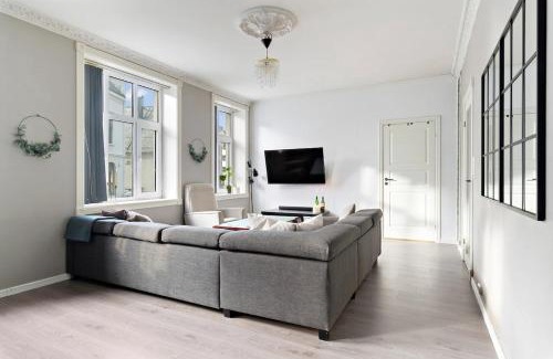 Alesund Apartment | Modern 4 room apartment Ålesund center