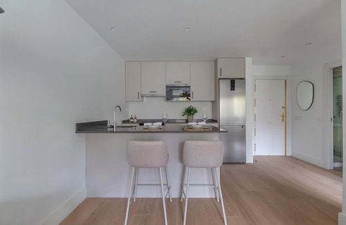 Nueva Espana Apartment | Modern and comfortable apartment in Arturo Soria