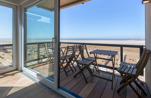 Zeebrugge Apartment | Modern and Large app with ocean view