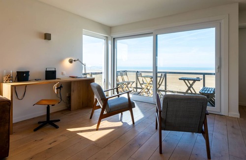 Zeebrugge Apartment | Modern and Large app with ocean view