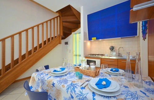 Bibione Lido del Sole Apartment | Modern and spacious apartment with private garden and pool