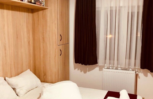 Timisoara Condo | Modern ap with Park view near Spitalul Judetean S7