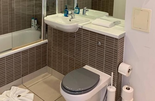 Somers Town Apartment | Modern Apartment Euston-camden