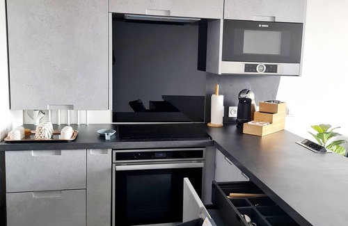 Le Bourget Apartment | Modern apartment near Parc des Expos - Le Bourget