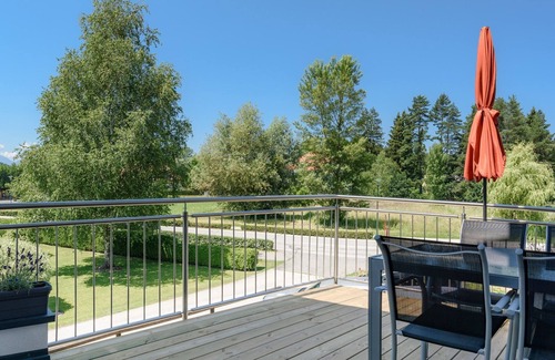 Unterburg am Klopeiner See Apartment | Modern apartment with large balcony on Lake Klopein