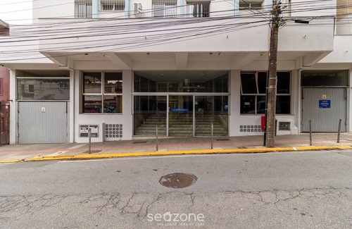 Centro Apartment | Modern Apartments 900 m From Beira-mar Norte - EOX